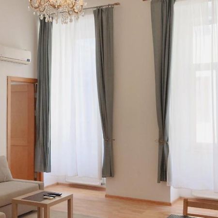 W&B Elegant Apartment Near The Zsinagogak 布达佩斯 外观 照片